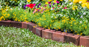 おしゃれな花壇 簡単に作る